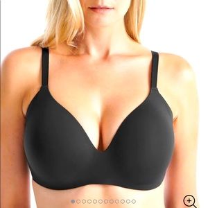 NWT Knix Wingwoman contour bra.